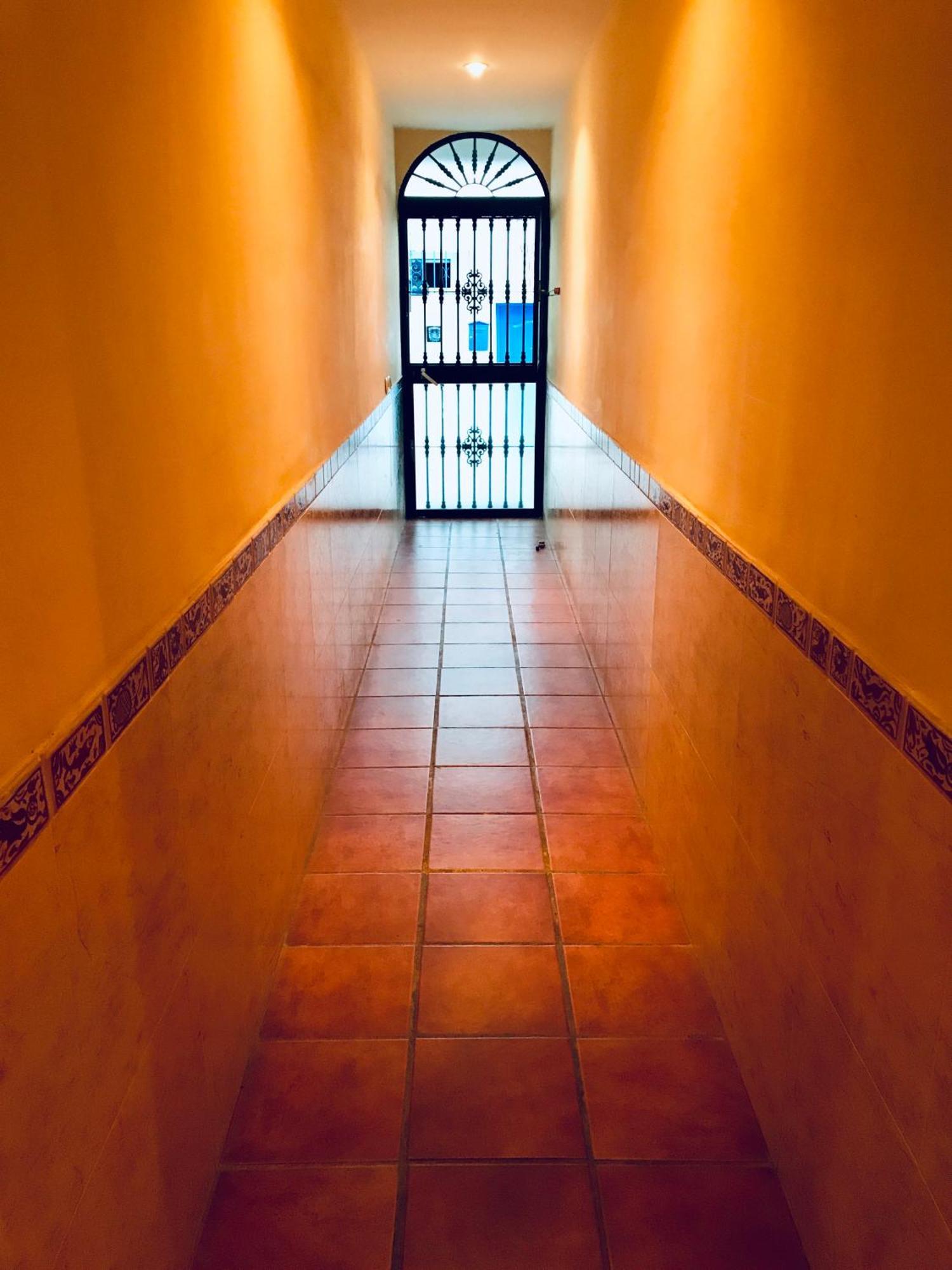 El Muro 贝纳尔马德纳 外观 照片